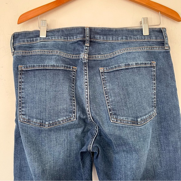 Banana Republic‎  Factory Dark Wash Girlfriend Ankle Jeans - Picture 7 of 10